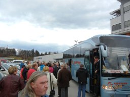 52 001